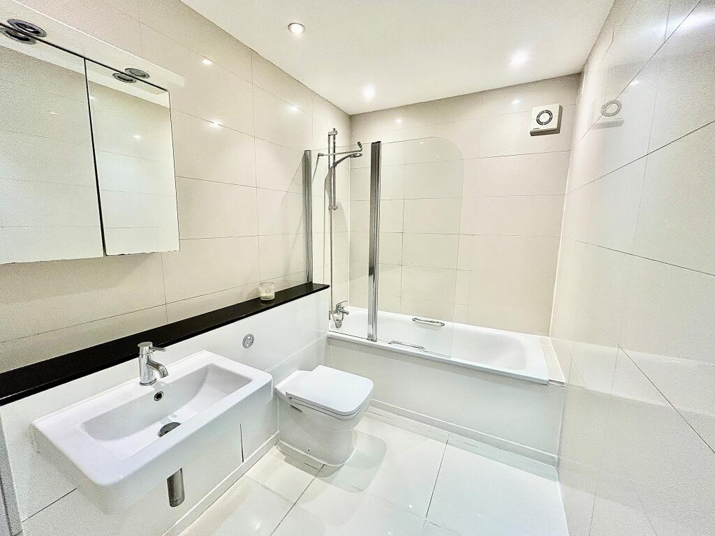 2 bed Apartment for rent in Chingford. From Bairstow Eves Lettings - Walthamstow