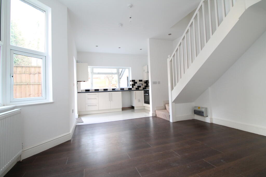 1 bed 1st Floor Flat for rent in Croydon. From Bairstow Eves Lettings - Purley