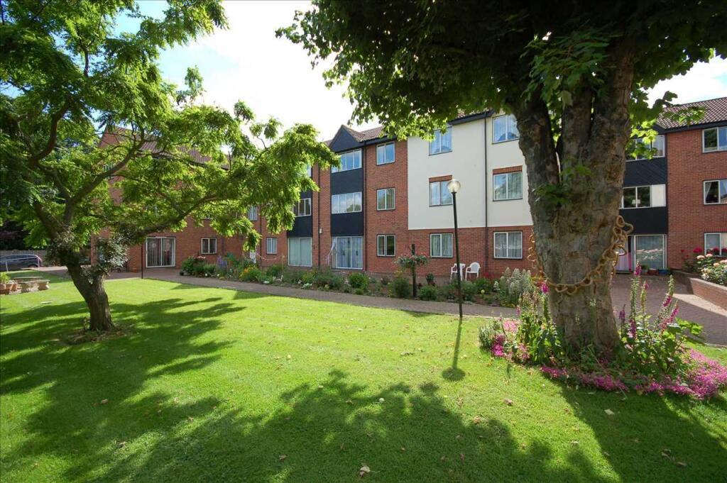1 bed House (unspecified) for rent in Chelmsford. From Bairstow Eves Lettings - Purley