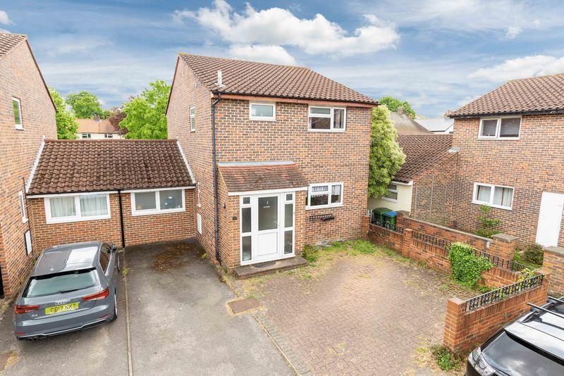 3 bed Link detached house for rent in Walton-on-Thames. From James Neave Estate Agents