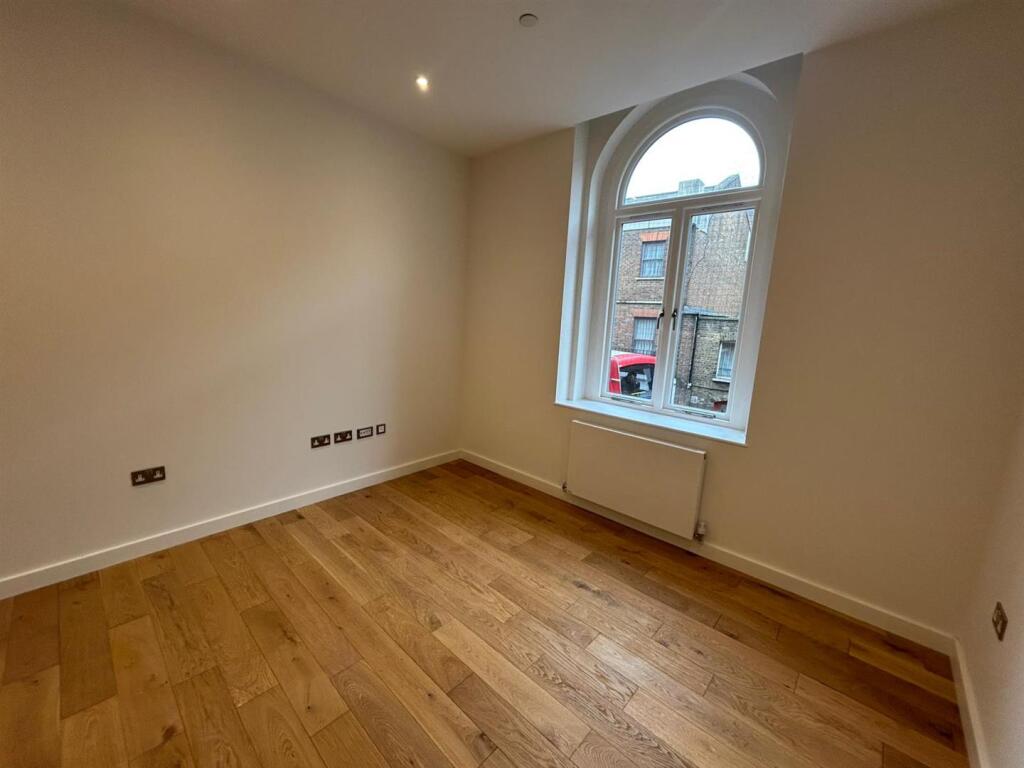1 bed 1st Floor Flat for rent in Islington. From Fieldhouse Residential Ltd - Battersea