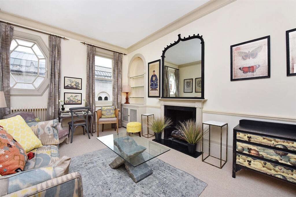 1 bed 1st Floor Flat for rent in Chelsea. From Fieldhouse Residential Ltd - Battersea