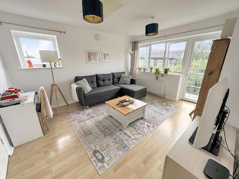 1 bed Apartment for rent in London. From Alexander David Property Ltd