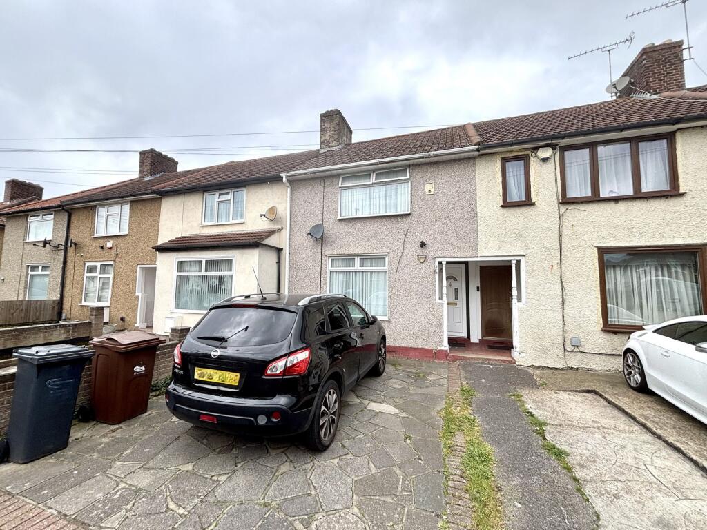 2 bed Mid Terraced House for rent in Dagenham. From Stoneshaw Estates - Dagenham 2 bed Mid Terraced House for rent in Dagenham. From Stoneshaw Estates - Dagenham