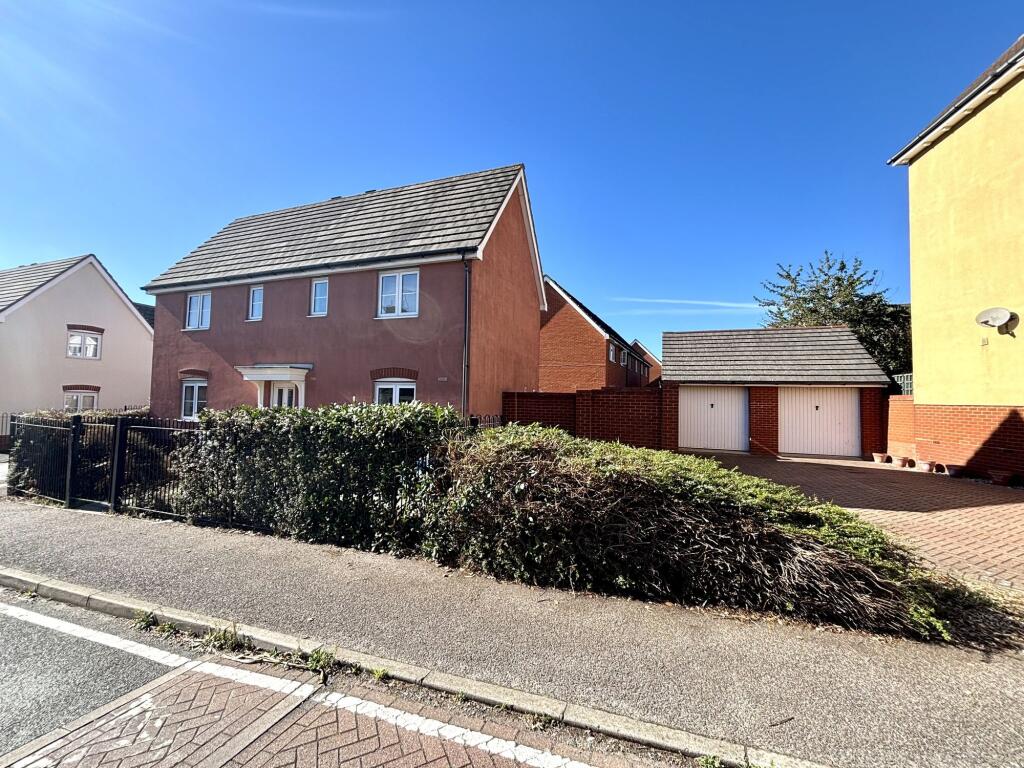 4 bed Detached for rent in Chafford Hundred. From Stoneshaw Estates - Dagenham 4 bed Detached for rent in Chafford Hundred. From Stoneshaw Estates - Dagenham