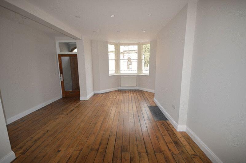 2 bed 1st Floor Flat for rent in Abergavenny. From Christie Residential - Abergavenny