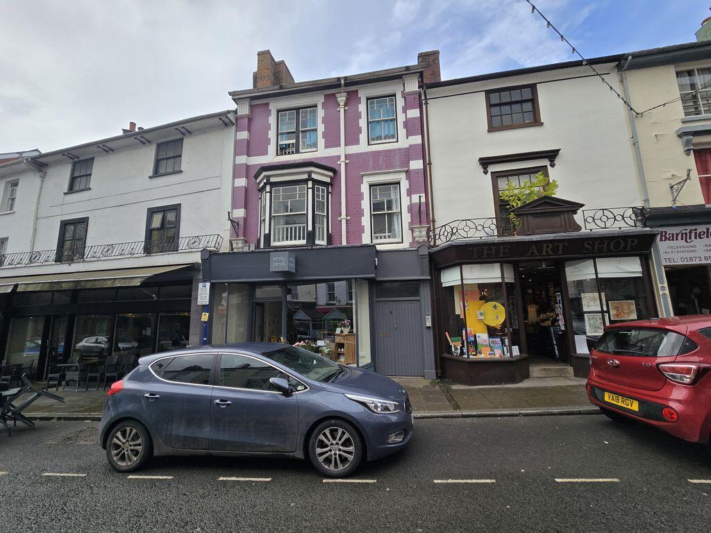 2 bed 1st Floor Flat for rent in Abergavenny. From Christie Residential - Abergavenny