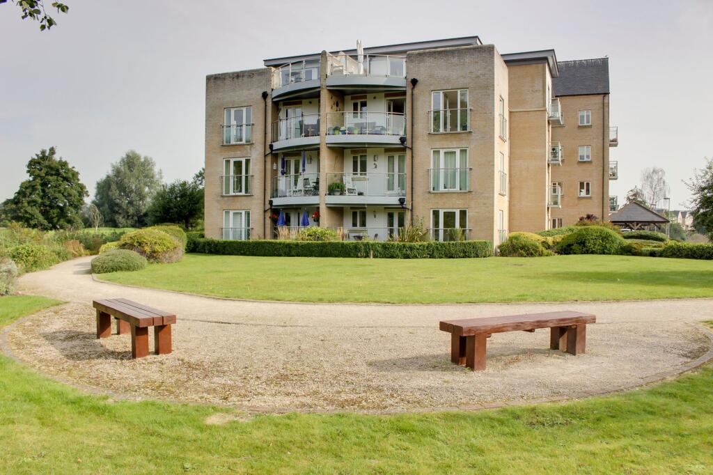 2 bed 1st Floor Flat for rent in Little Paxton. From Lovett Sales & Lettings - St. Neots