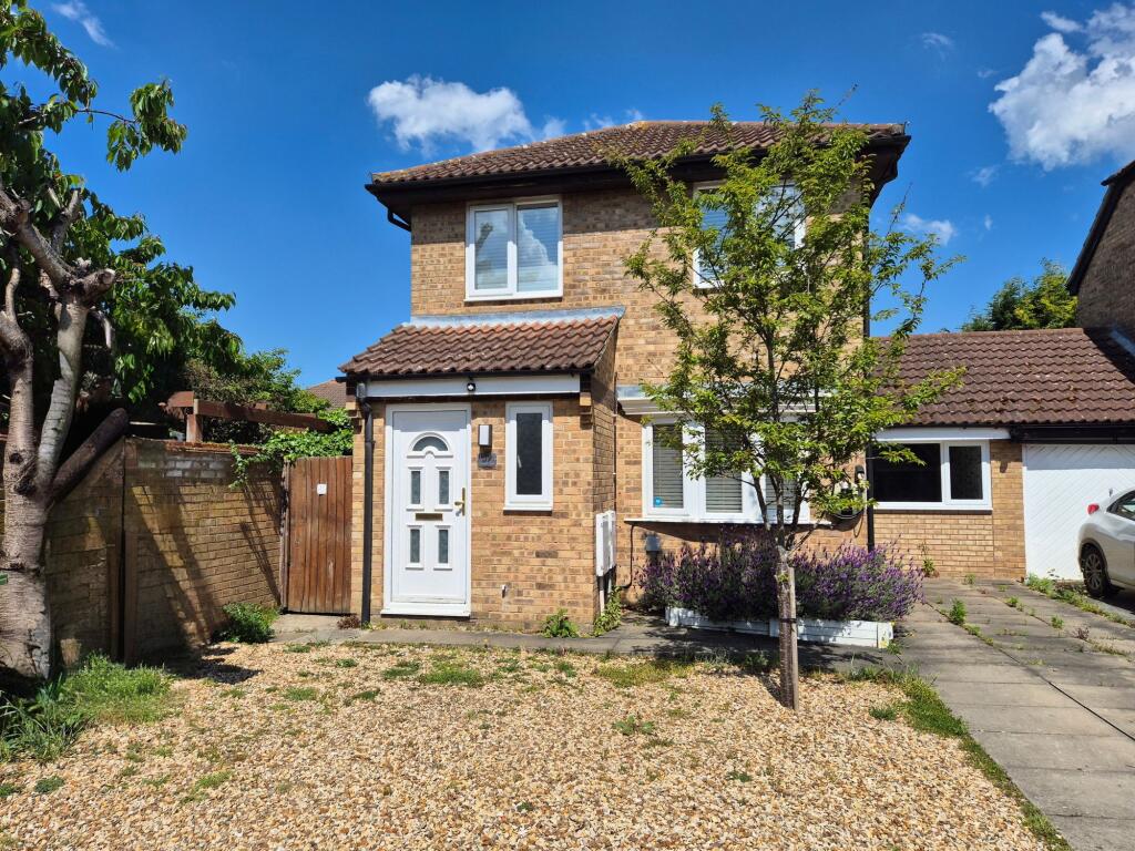 3 bed Detached for rent in St Neots. From Lovett Sales & Lettings - St. Neots