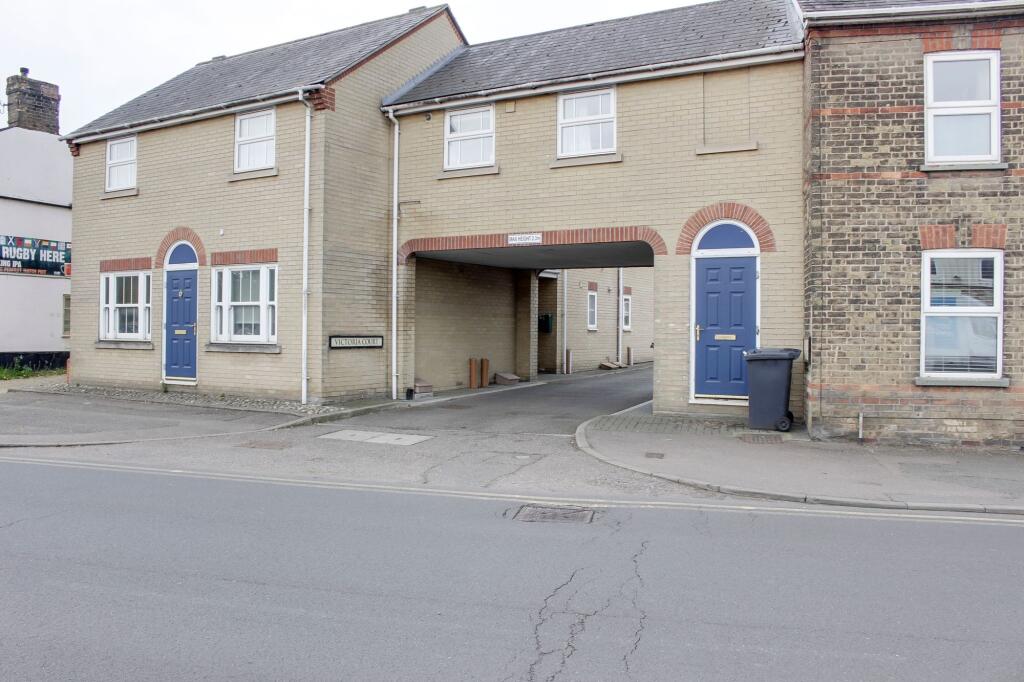 1 bed 1st Floor Flat for rent in St Neots. From Lovett Sales & Lettings - St. Neots