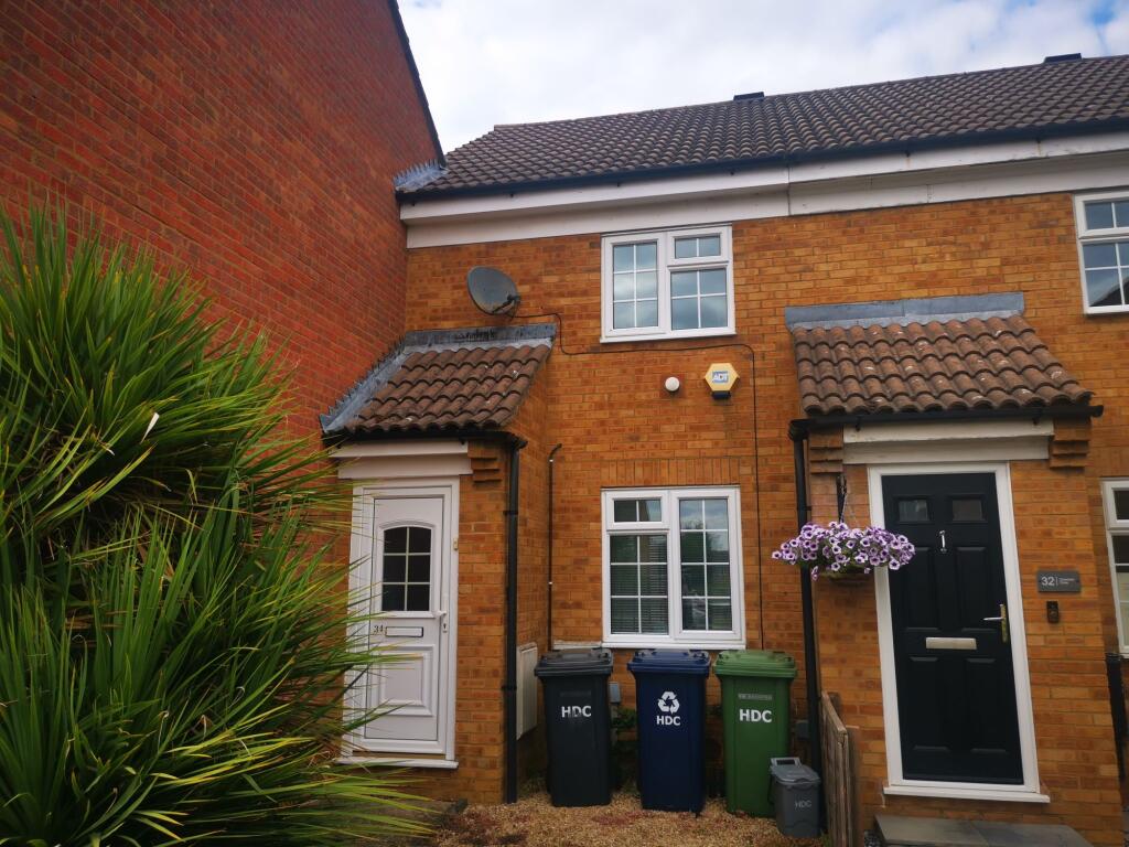 2 bed Mid Terraced House for rent in St Neots. From Lovett Sales & Lettings - St. Neots