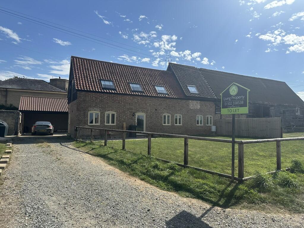 2 bed Barn Conversion for rent in Bungay. From Living Property - Beccles