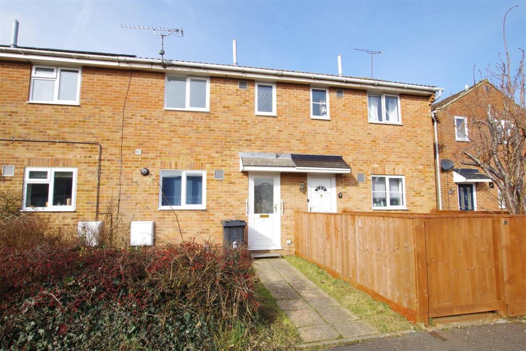 2 bed Mid Terraced House for rent in Swindon. From Primary Homes and Lettings - Swindon