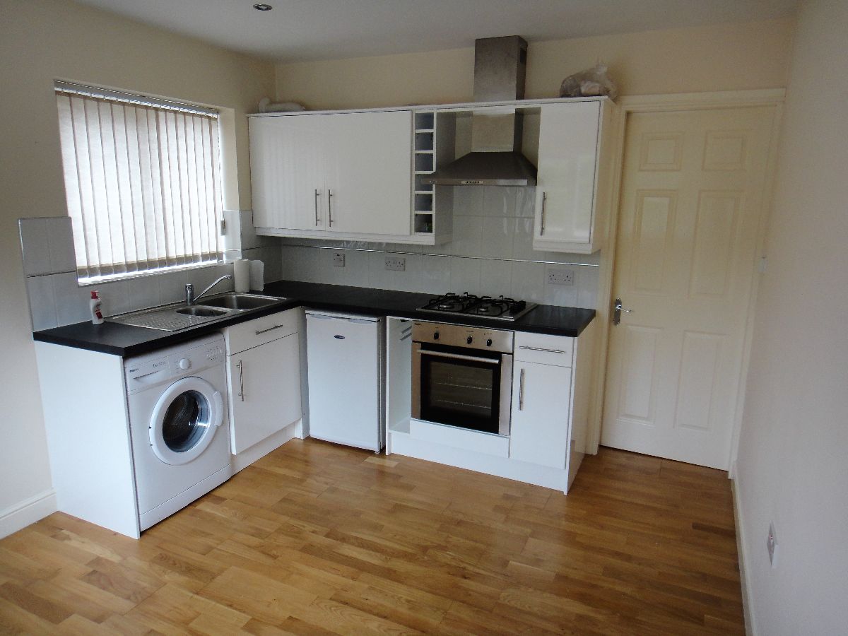 1 bed Flat for rent in Hanchurch. From Wards Property Management