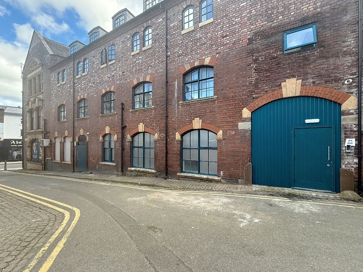 0 bed Apartment for rent in Stoke-On-Trent. From Wards Property Management