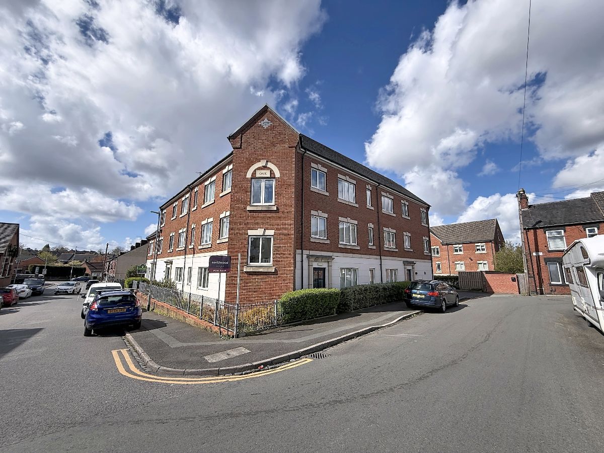 2 bed 1st Floor Flat for rent in Stoke-on-Trent. From Wards Property Management