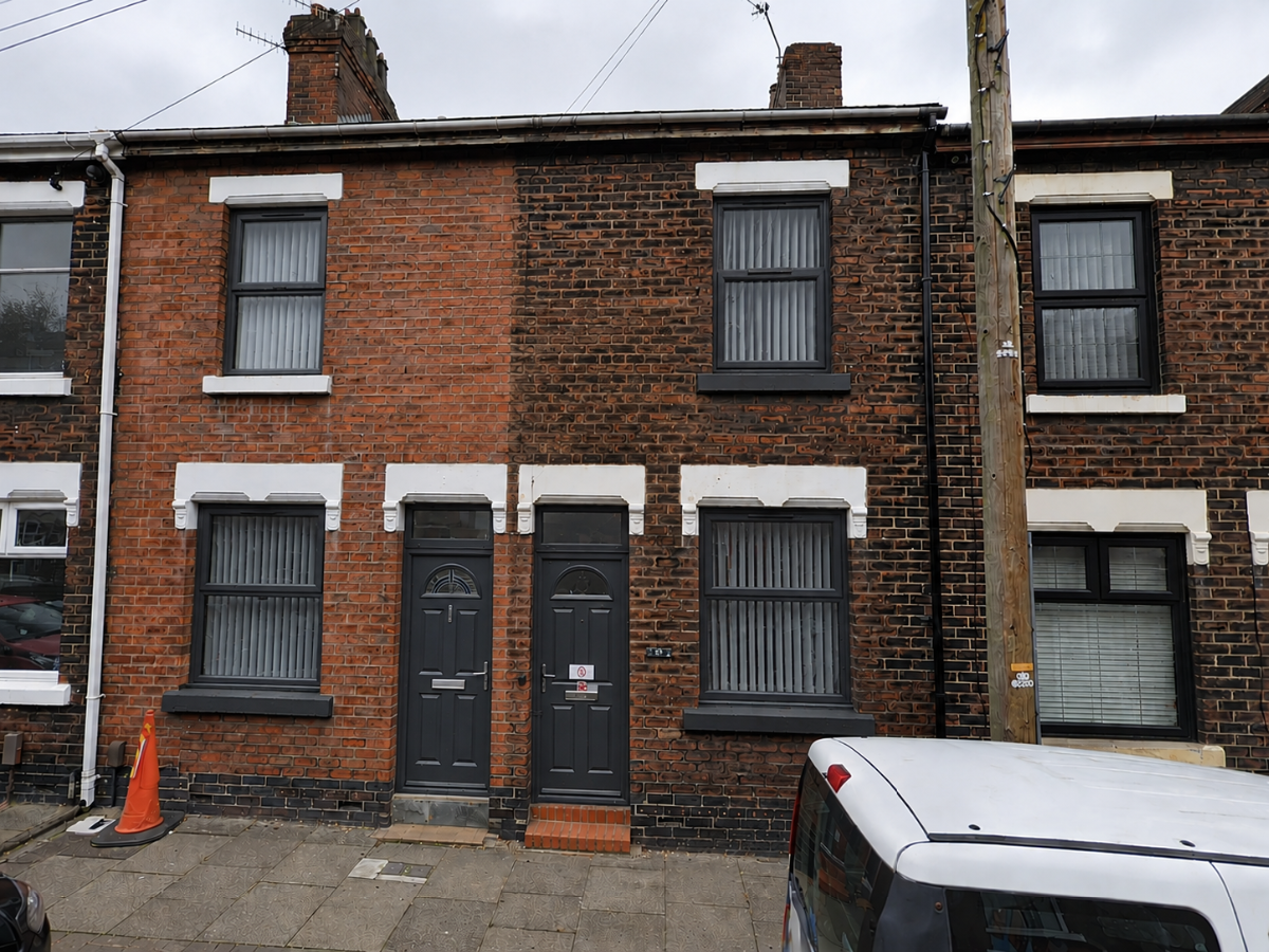 2 bed Mid Terraced House for rent in Stoke-on-Trent. From Wards Property Management
