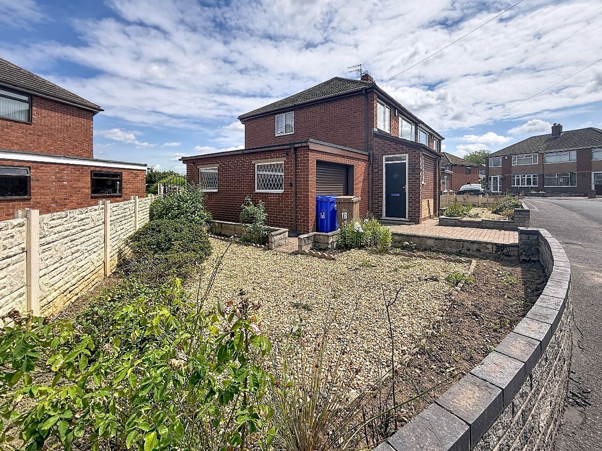 3 bed Mid Terraced House for rent in Barlaston. From Wards Property Management