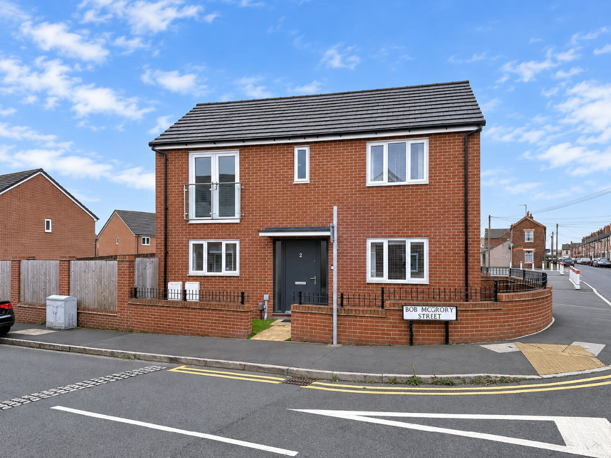 3 bed Detached for rent in Hanchurch. From Wards Property Management
