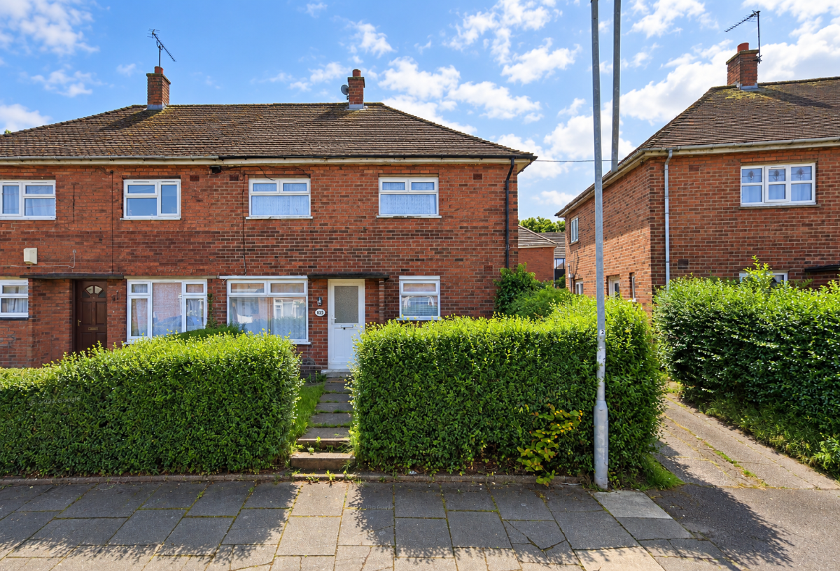 3 bed Semi Detached for rent in Stoke on Trent. From Wards Property Management 3 bed Semi Detached for rent in Stoke on Trent. From Wards Property Management