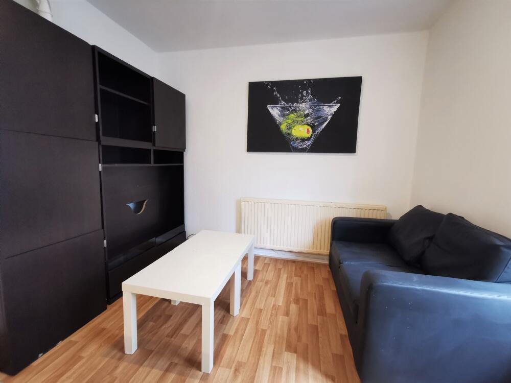 2 bed Flat for rent in Camden Town. From SN Estates - london estate agents