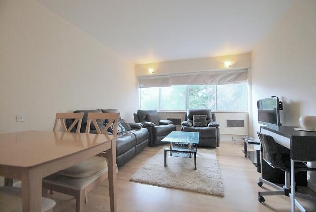 2 bed Flat for rent in London. From SN Estates - london estate agents