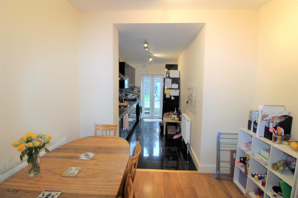 4 bed Mid Terraced House for rent in Camden Town. From SN Estates - london estate agents