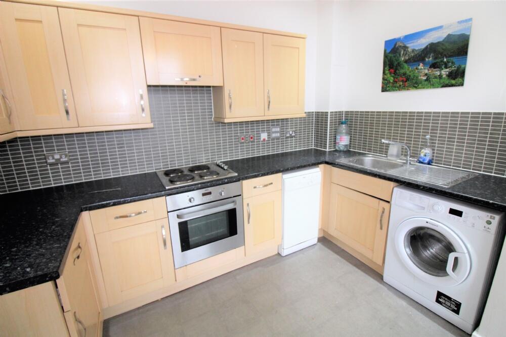 2 bed Flat for rent in Hackney. From SN Estates - london estate agents