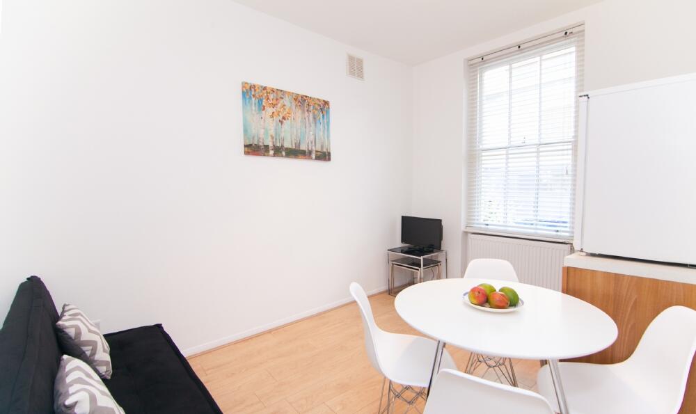 1 bed Flat for rent in Camden Town. From SN Estates - london estate agents