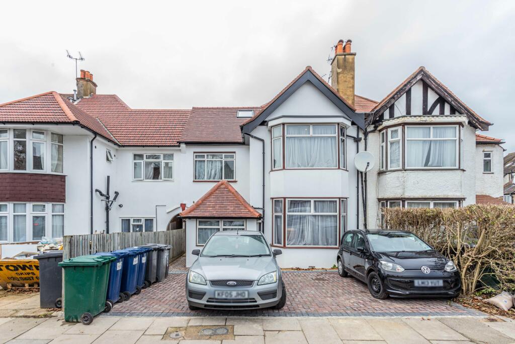 2 bed Apartment for rent in Finchley. From Dreamview Estates