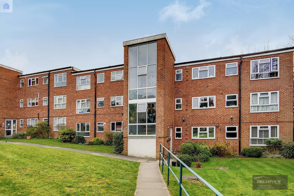 2 bed Apartment for rent in Bushey. From Dreamview Estates