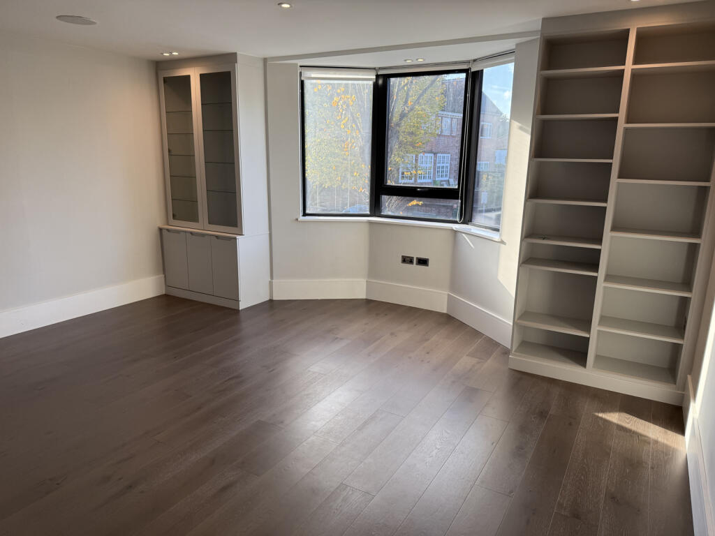 1 bed 1st Floor Flat for rent in Hampstead. From Dreamview Estates - Golders Green