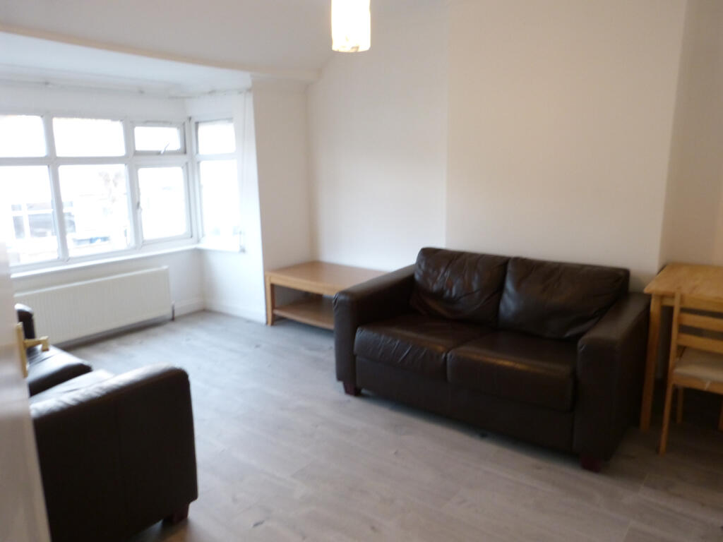 1 bed 1st Floor Flat for rent in Hendon. From Dreamview Estates - Golders Green 1 bed 1st Floor Flat for rent in Hendon. From Dreamview Estates - Golders Green