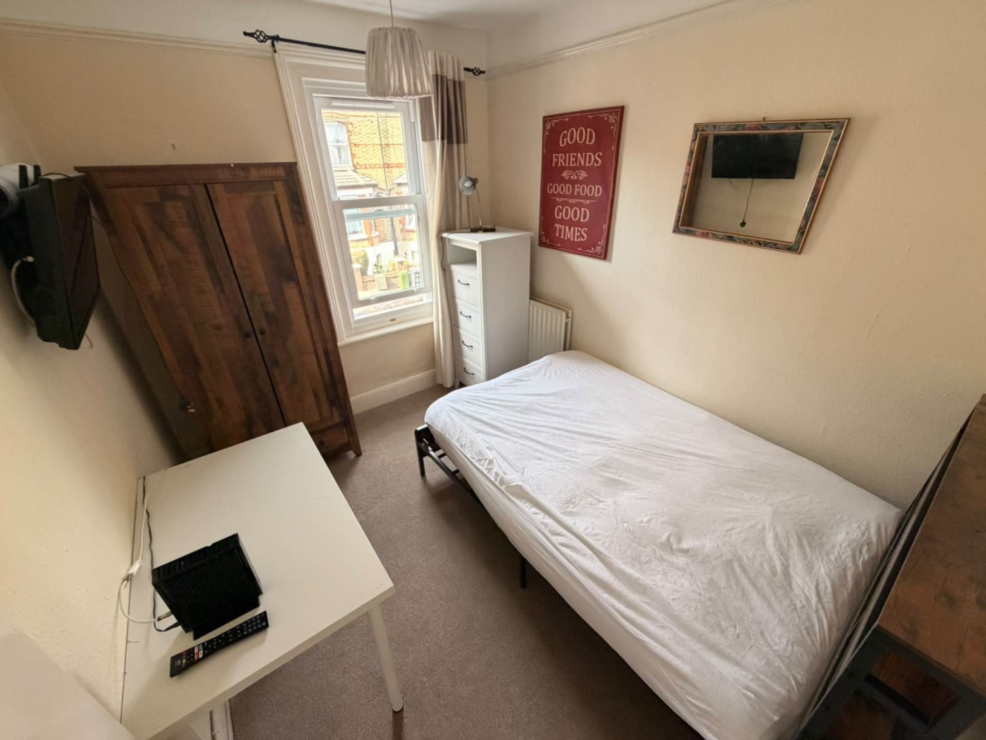 1 bed House Share for rent in Guildford. From New Leaf Homes 1 bed House Share for rent in Guildford. From New Leaf Homes