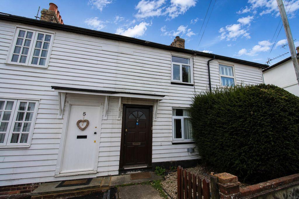 2 bed Mid Terraced House for rent in Sevenoaks. From Waghorn & Company - Tonbridge
