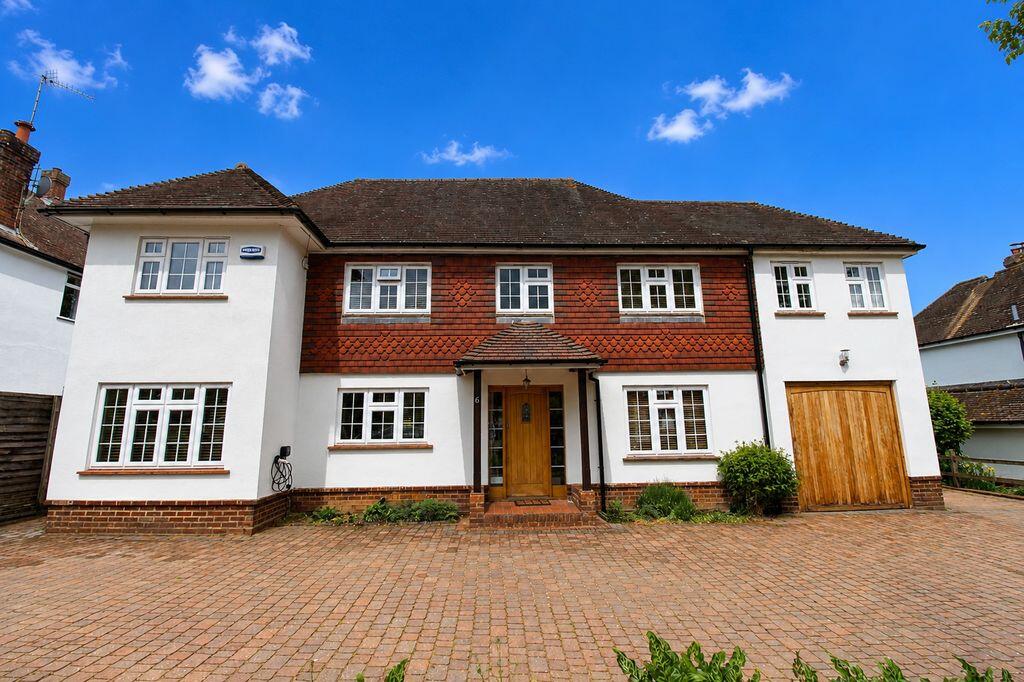 5 bed Detached for rent in Hilden Park. From Waghorn & Company - Tonbridge 5 bed Detached for rent in Hilden Park. From Waghorn & Company - Tonbridge