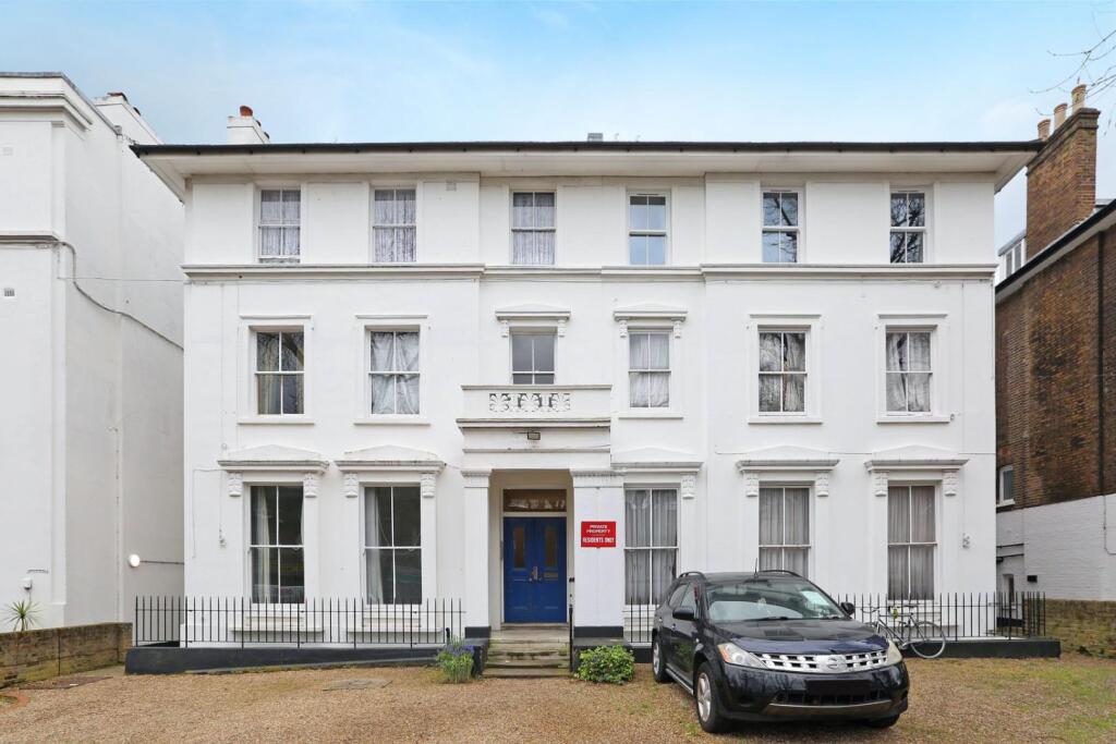 2 bed Apartment for rent in London. From Hunters - Camberwell