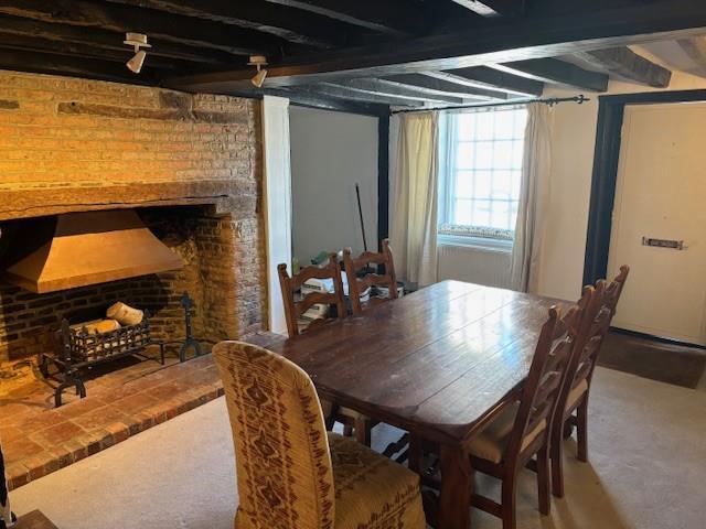4 bed Cottage for rent in Woking. From Trueman Letting Company - Farnham