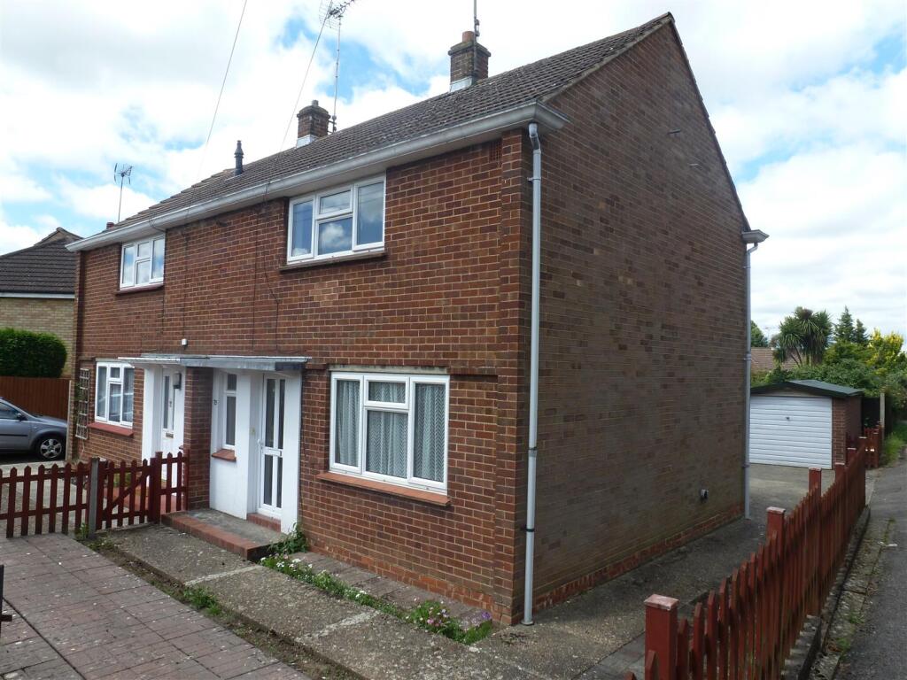 2 bed Semi Detached for rent in Farnham. From Trueman Letting Company - Farnham