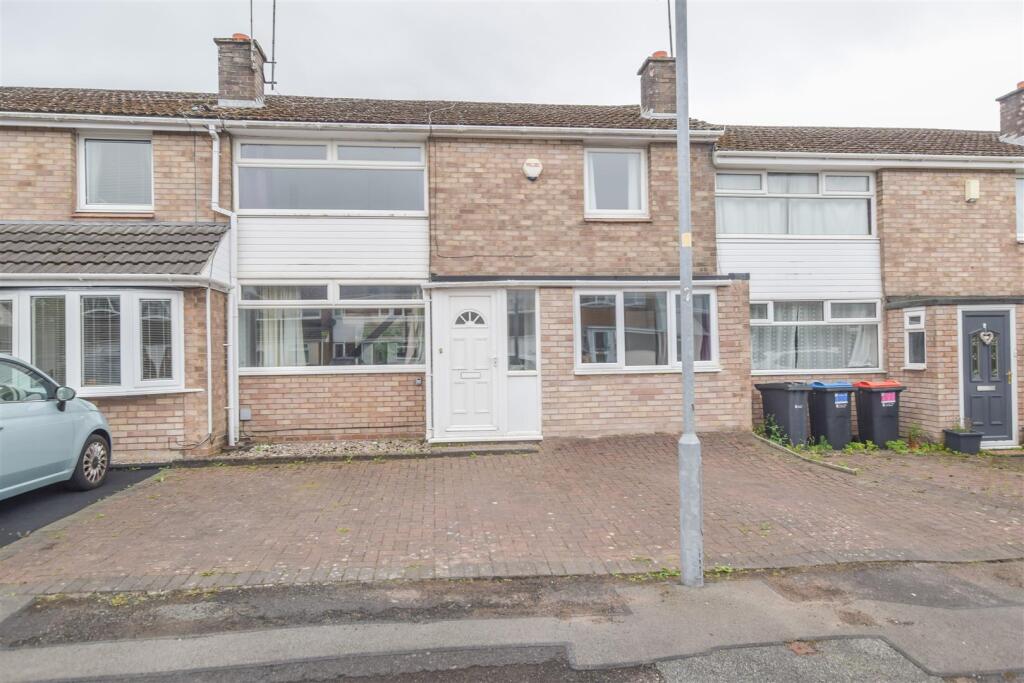 4 bed Mid Terraced House for rent in Neston. From Constables - Neston 4 bed Mid Terraced House for rent in Neston. From Constables - Neston