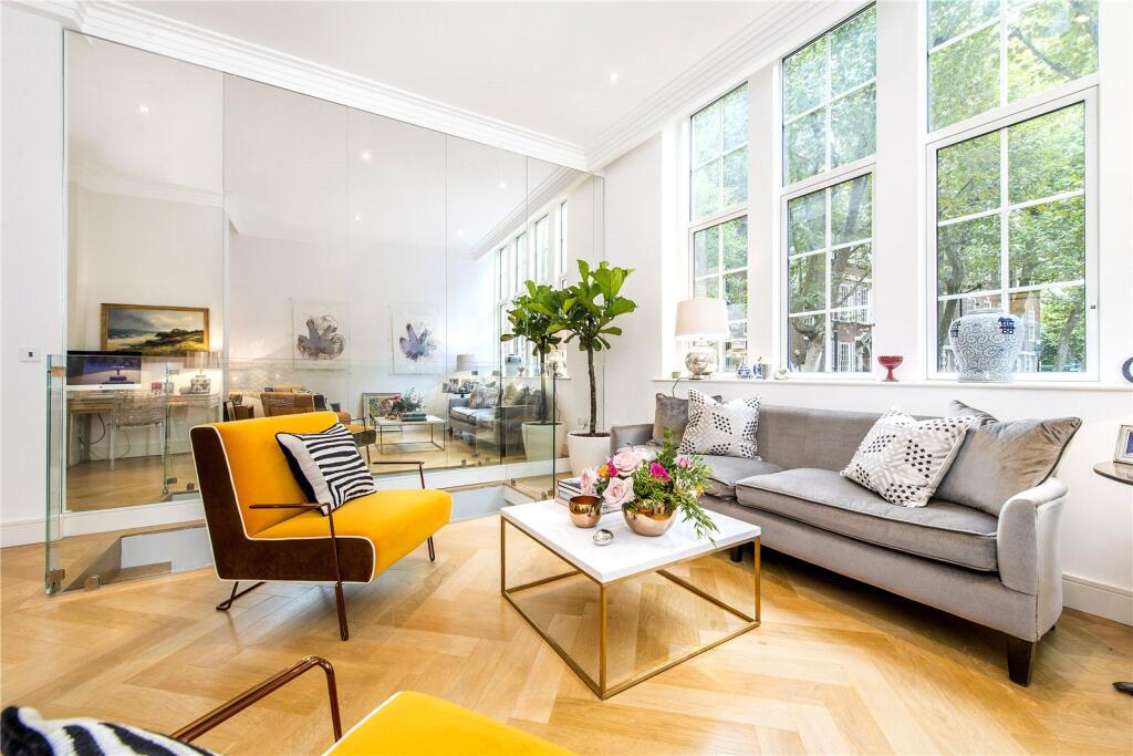 3 bed Apartment for rent in London. From Garton Jones - Westminster & Victoria