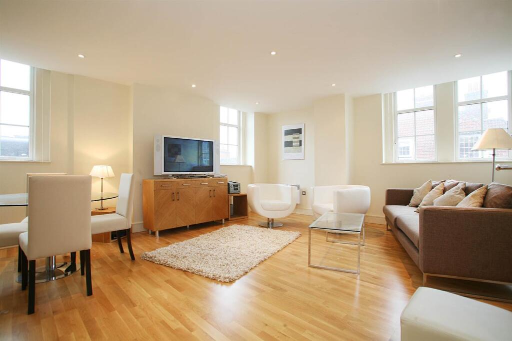 2 bed Apartment for rent in Westminster. From Garton Jones - Westminster & Victoria