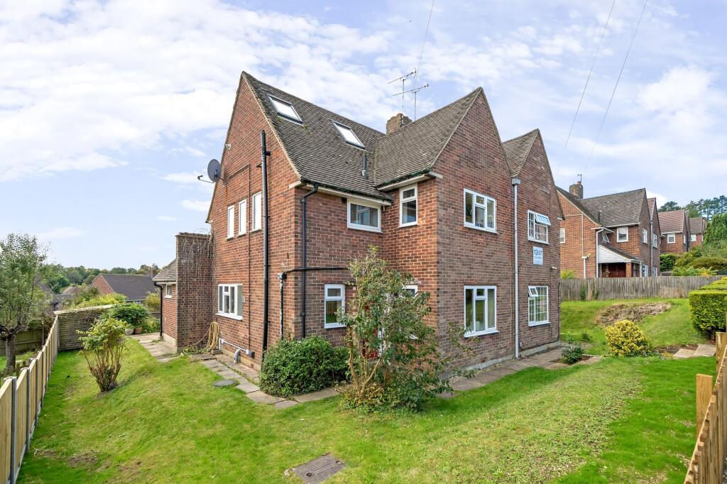 6 bed Semi Detached for rent in Winchester. From Dybles - Winchester