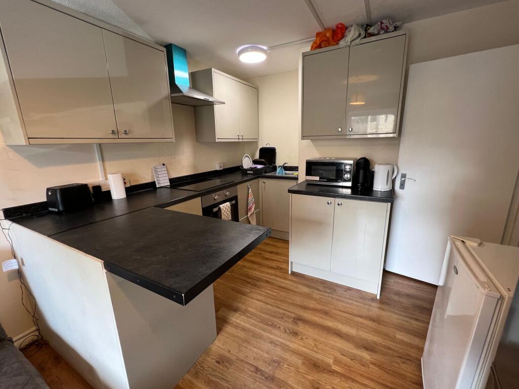 4 bed House (unspecified) for rent in Winchester. From Dybles - Winchester