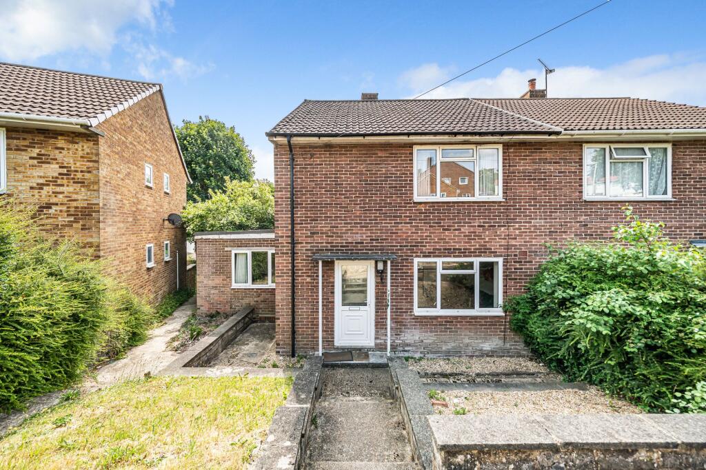 4 bed Semi Detached for rent in Harestock. From Dybles - Winchester