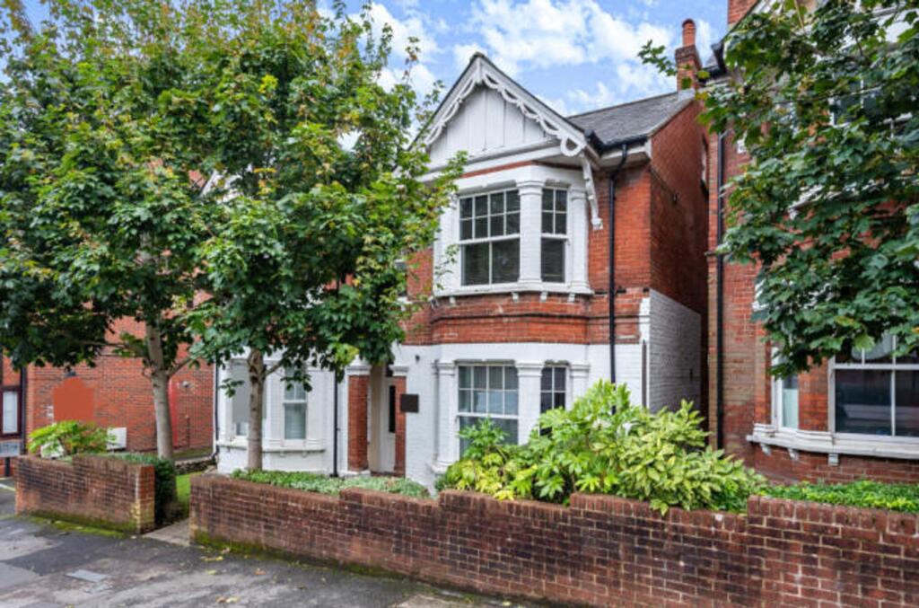 1 bed 1st Floor Flat for rent in Winchester. From Dybles - Winchester 1 bed 1st Floor Flat for rent in Winchester. From Dybles - Winchester