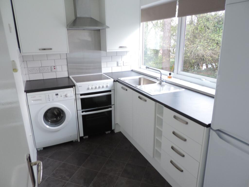 4 bed Studio for rent in Winchester. From Dybles - Winchester