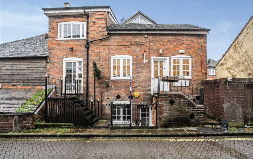1 bed 1st Floor Flat for rent in Winchester. From Dybles - Winchester 1 bed 1st Floor Flat for rent in Winchester. From Dybles - Winchester