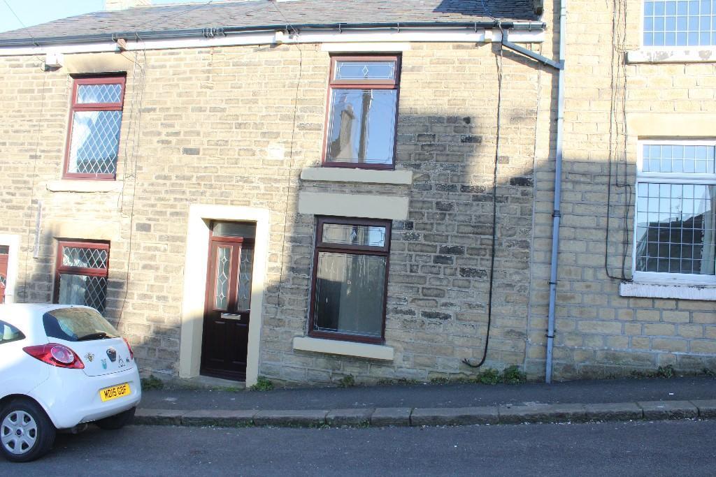 2 bed Mid Terraced House for rent in Glossop. From Croft Lettings Ltd - Glossop