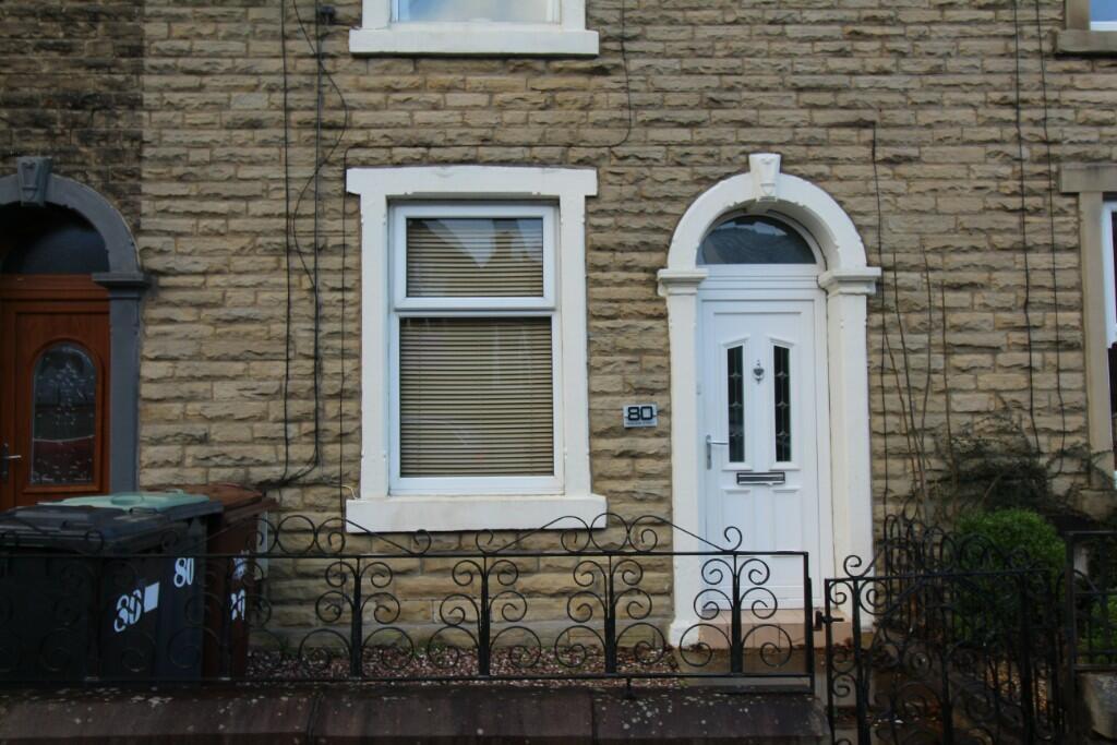 2 bed Mid Terraced House for rent in Glossop. From Croft Lettings Ltd - Glossop 2 bed Mid Terraced House for rent in Glossop. From Croft Lettings Ltd - Glossop